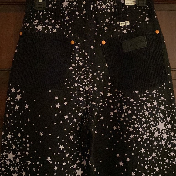 Wrangler × Free People Star Struck Wanderer High Rise Flare Jeans - Picture 8 of 11